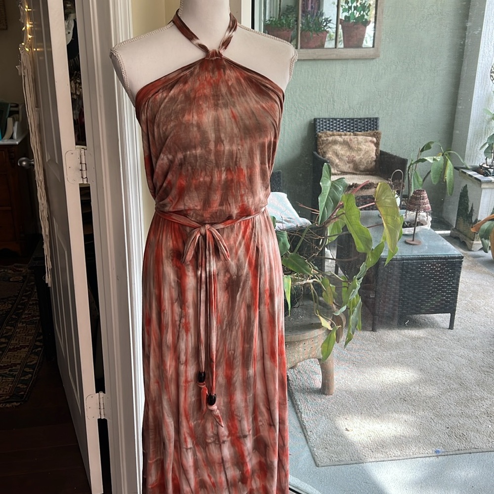 Cute bohemian dress with wooden beads
